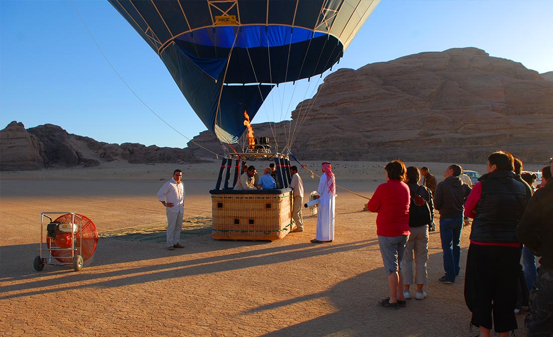 Salma Tours Jordan tours, Petra visit and holidays to Jordan. 